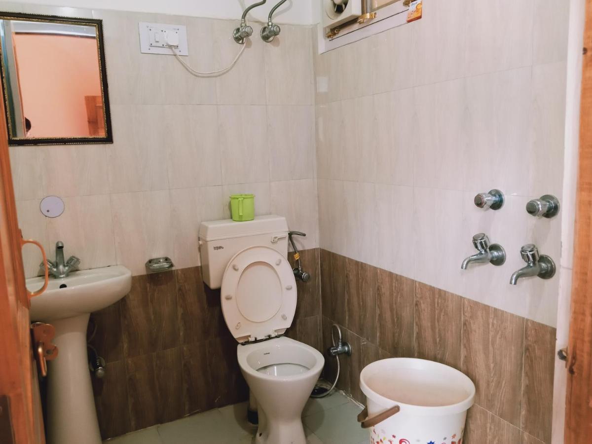 Mahima Hotel Sāngla Kültér fotó